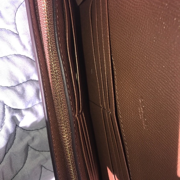 new wallet unused - Picture 3 of 4